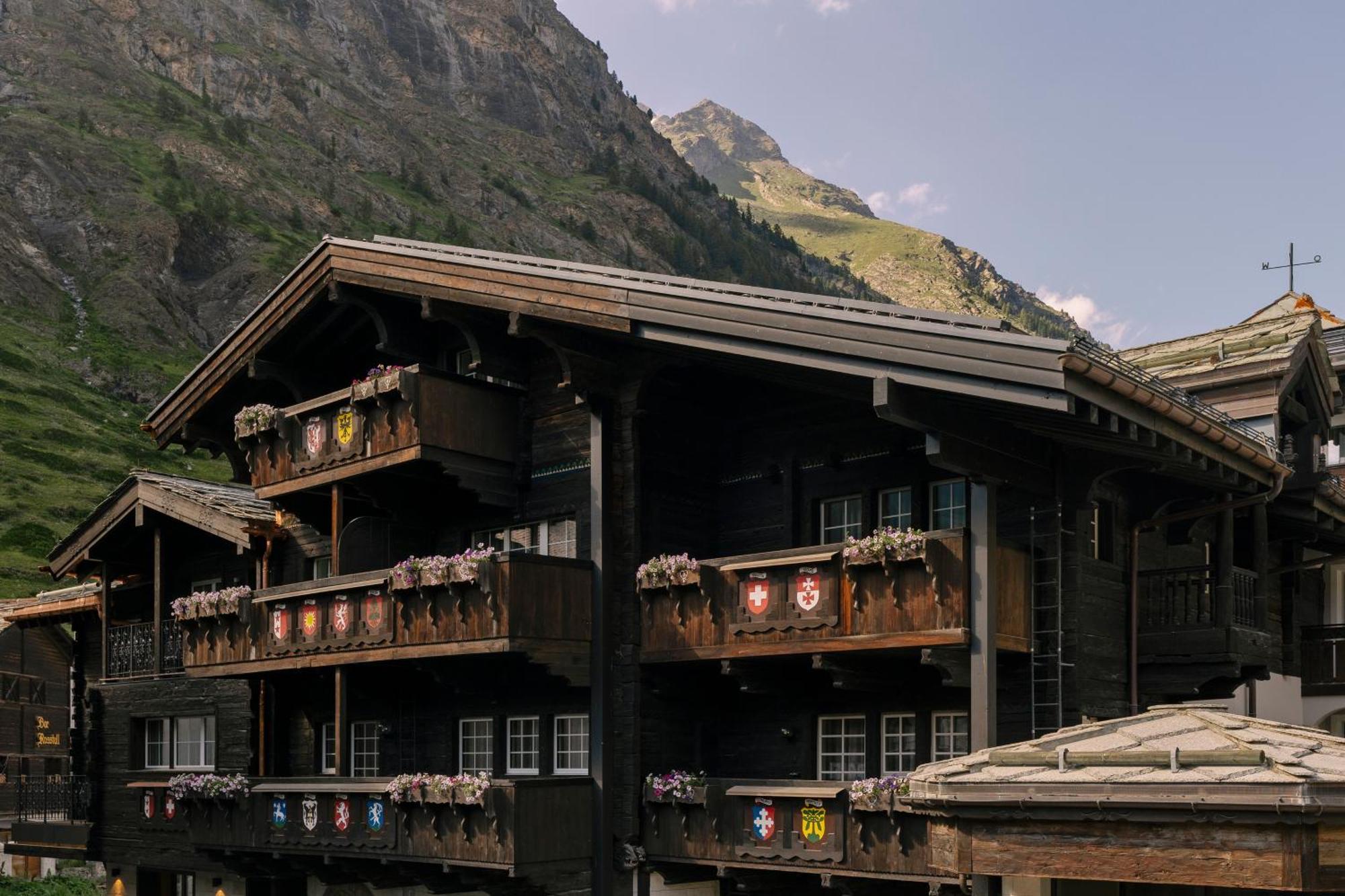 Schloss Zermatt - Cbd & Adaptogenic Spa And Sport Hotel Zewnętrze zdjęcie