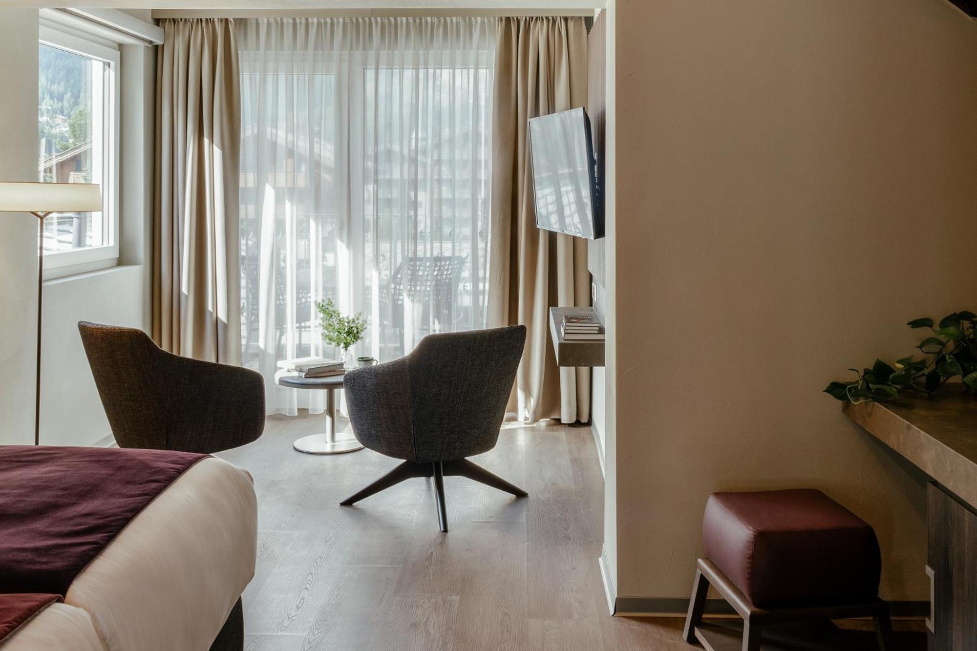 Schloss Zermatt - Cbd & Adaptogenic Spa And Sport Hotel Zewnętrze zdjęcie